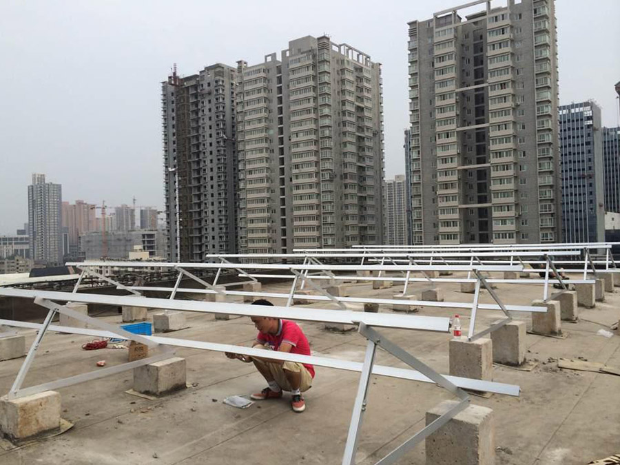电力“十三五”：分布式光伏发电成“新宠”